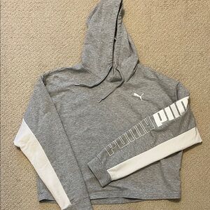 Women’s lightweight Gray Hoodie with White Accents, puma brand, size L